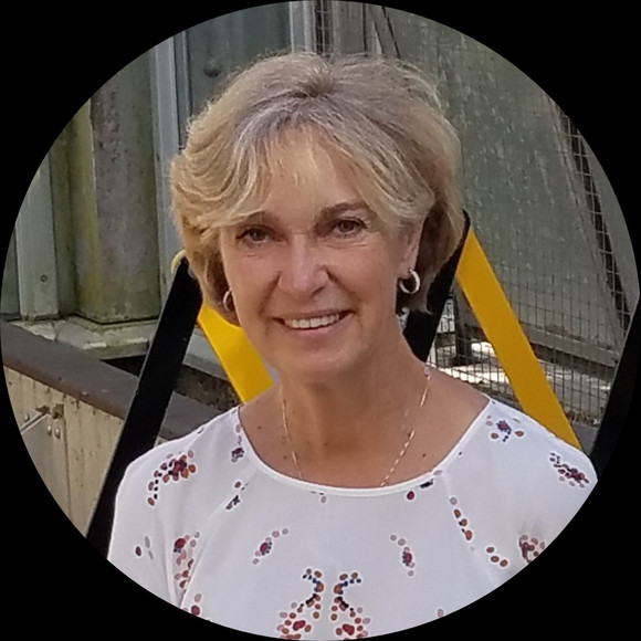 Poshmark profile picture for @worldwide